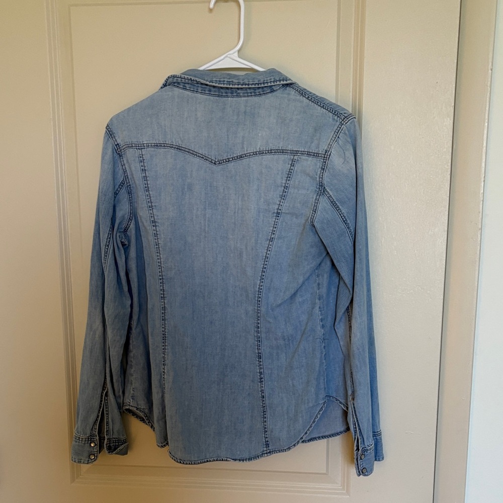 H&M Sky Blue Denim Top - Picture 3 of 3